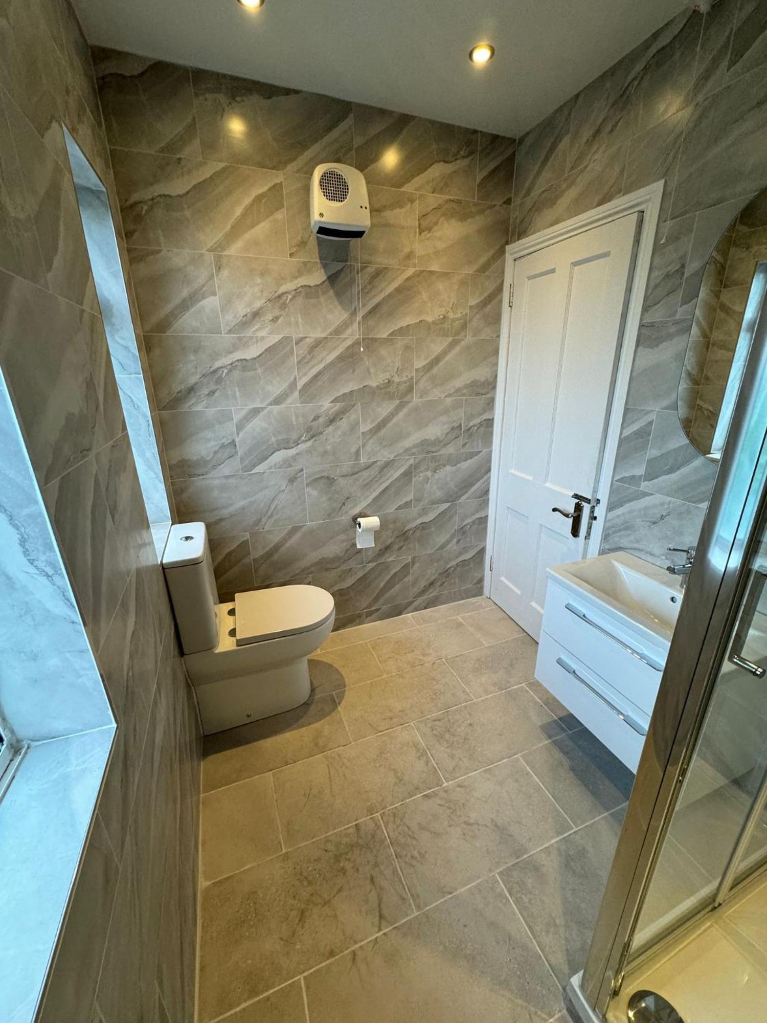 Big Family Room In Room At 2 Iveragh Rd-4 Дъблин Екстериор снимка
